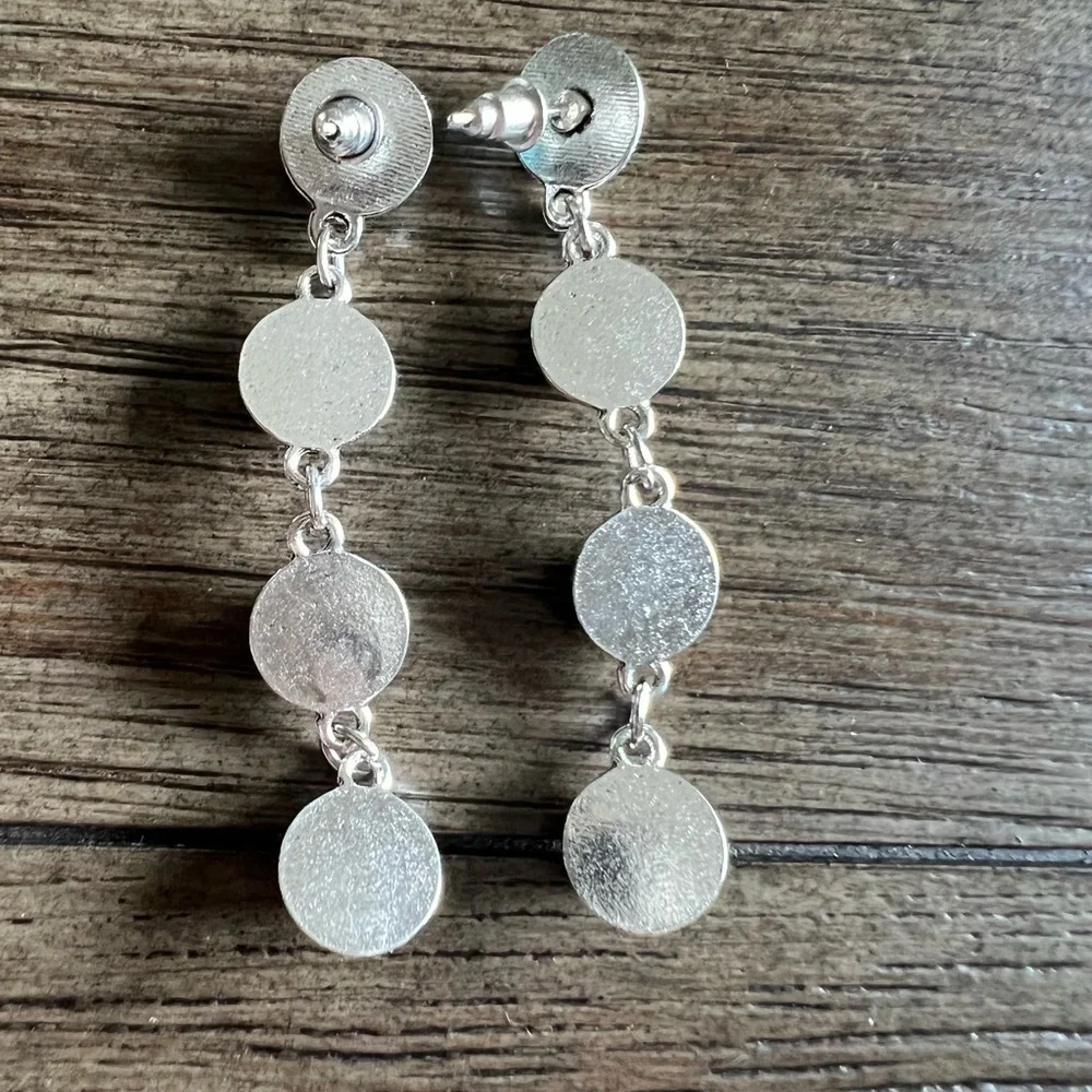 VINTAGE DROP EARRINGS - Picture 6 of 7